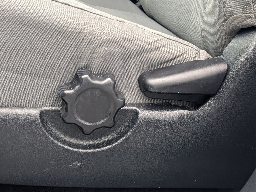 Used 2017 Toyota Tacoma SR5 image 21