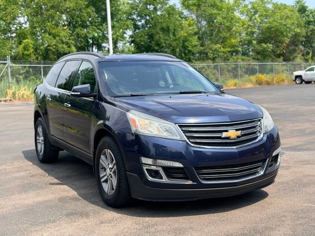 Used 2015 Chevrolet Traverse LT FWD image 3