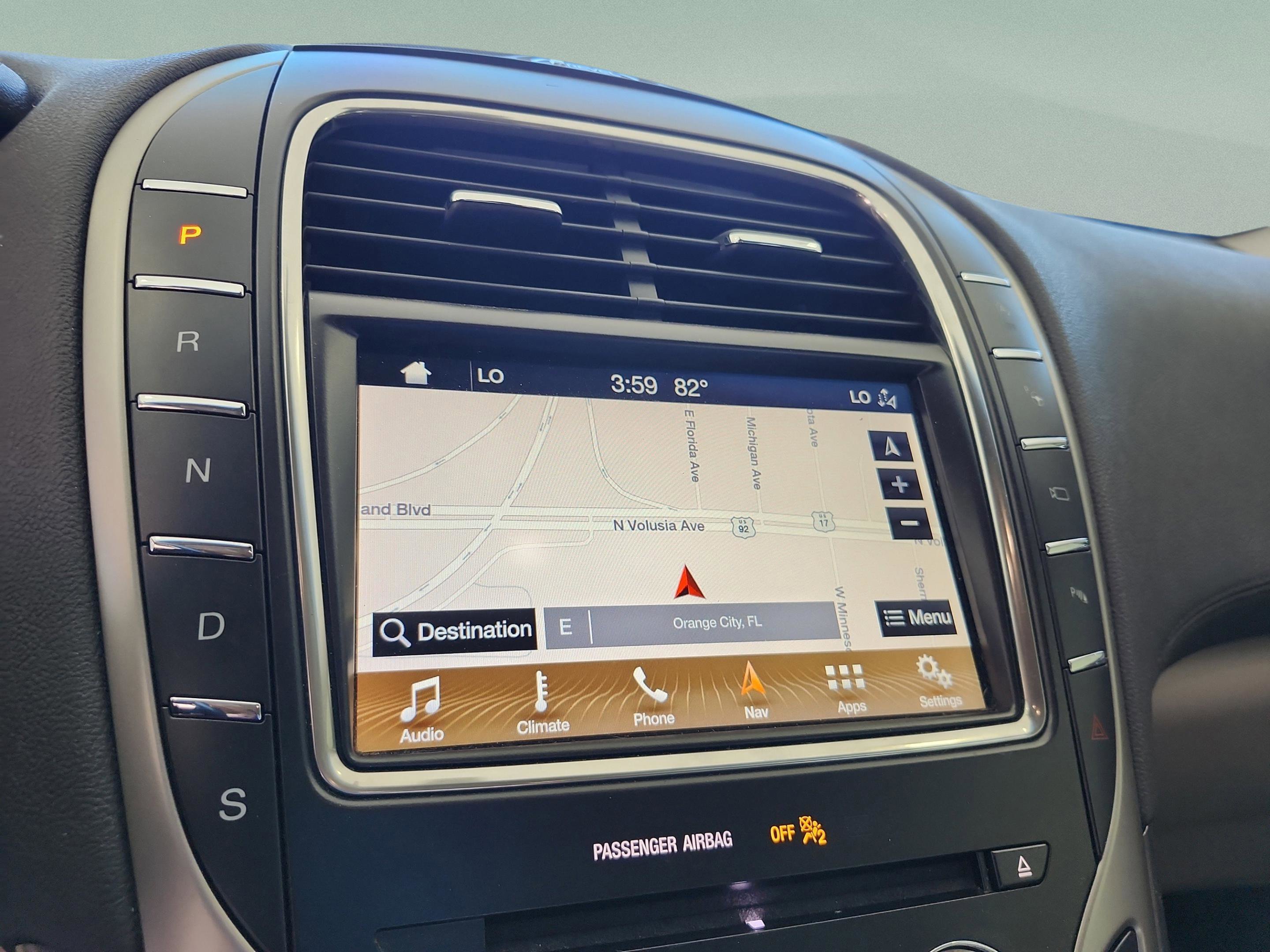 Used 2019 Lincoln Nautilus Reserve image 30