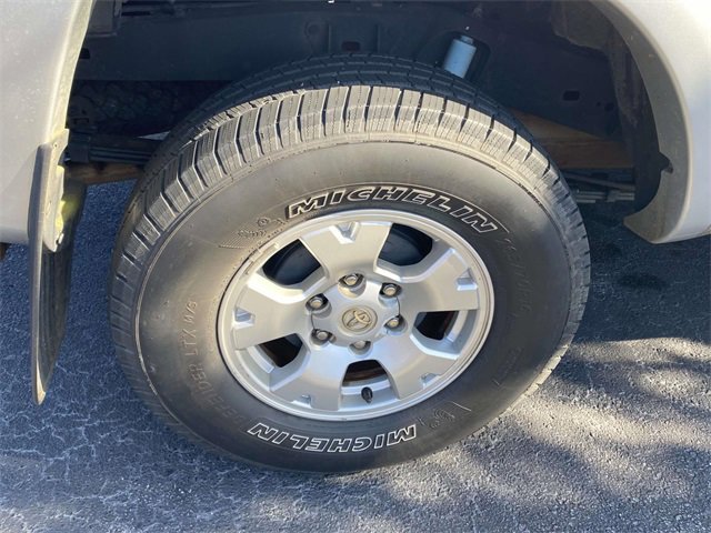 Used 2011 Toyota Tacoma PreRunner image 8