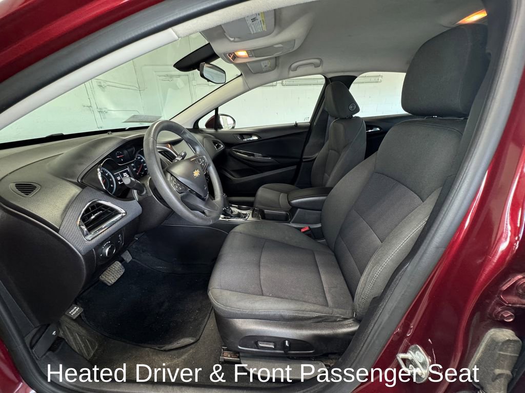 Used 2016 Chevrolet Cruze LT w/ Convenience Package FWD image 11