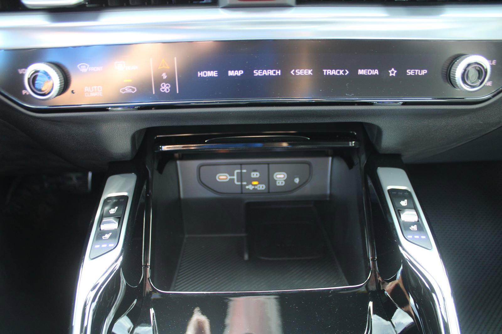 New 2026 Kia Sorento SX Prestige image 52