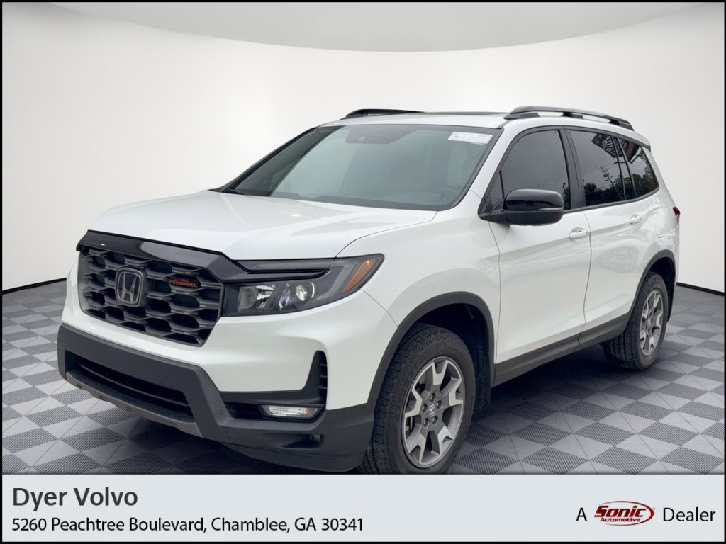 Used 2023 Honda Passport TrailSport image 1