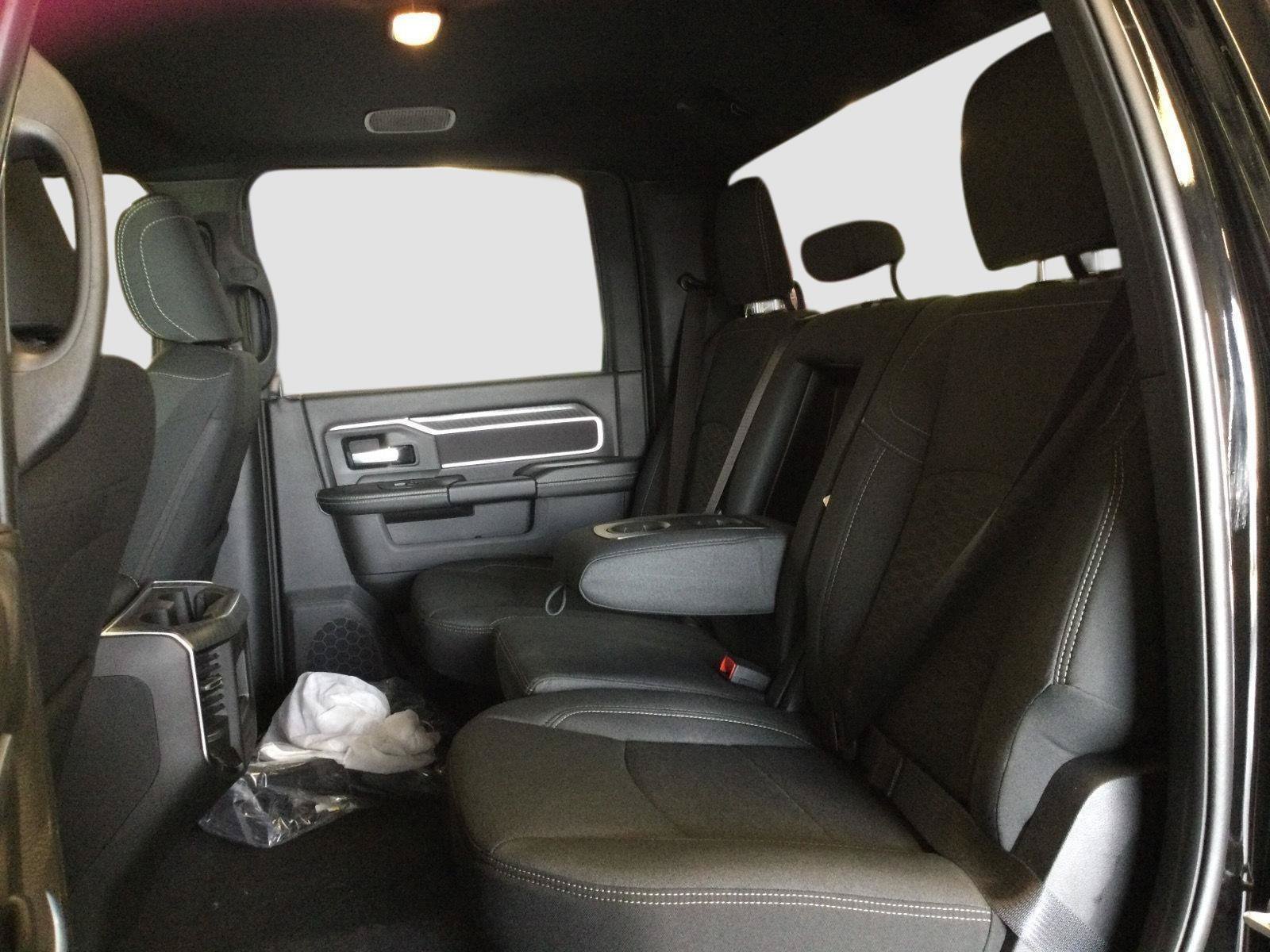 New 2026 RAM 2500 Big Horn AWD/4WD image 27