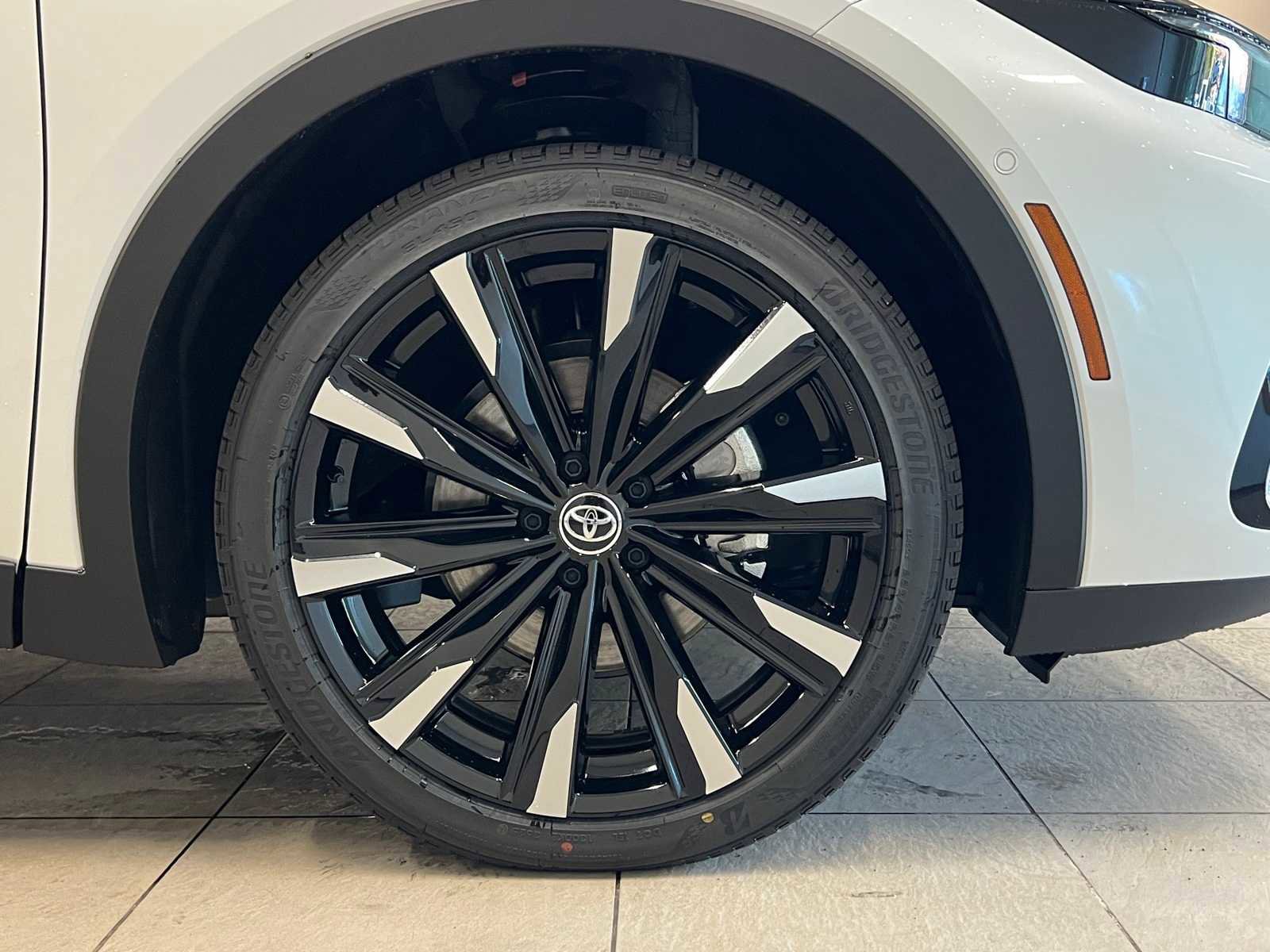 New 2026 Toyota Crown Platinum image 7