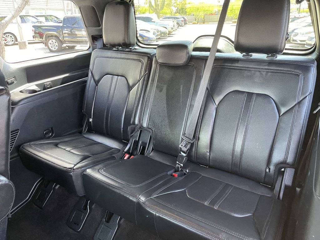 Used 2020 Ford Expedition Limited image 18