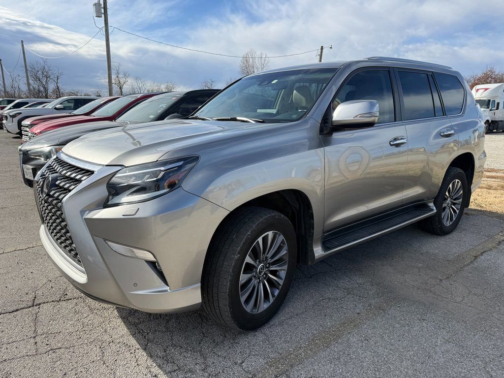 Used 2022 Lexus GX 460 Luxury w/ Off Road Package AWD/4WD image 12
