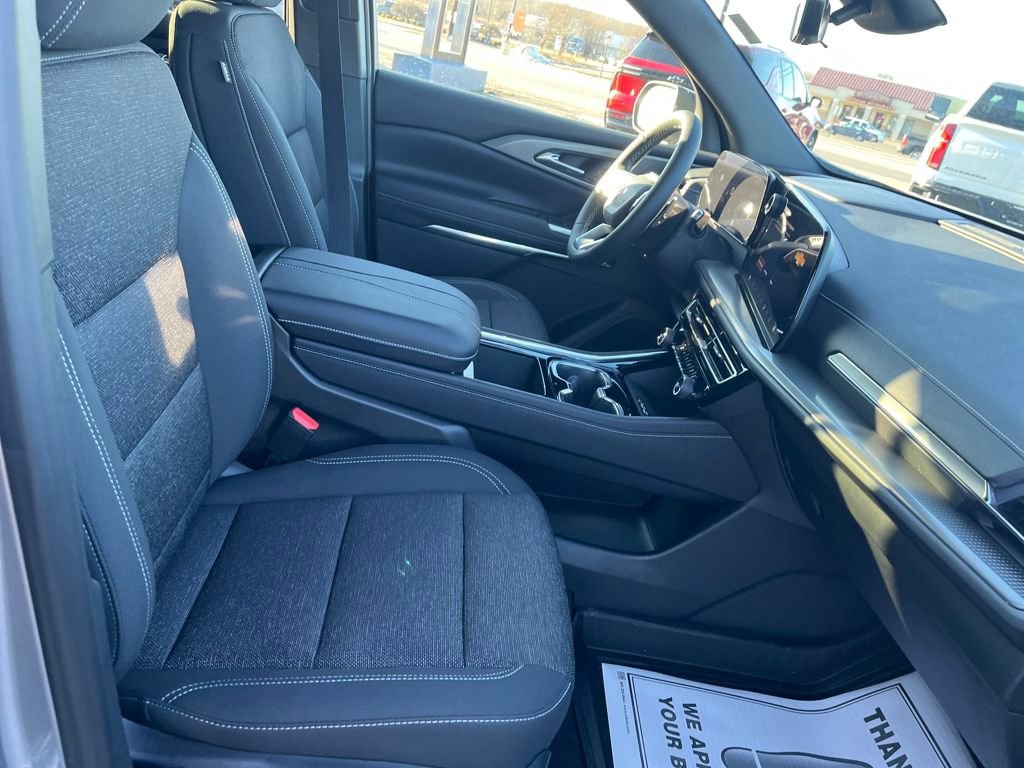 New 2026 Chevrolet Traverse LT image 32