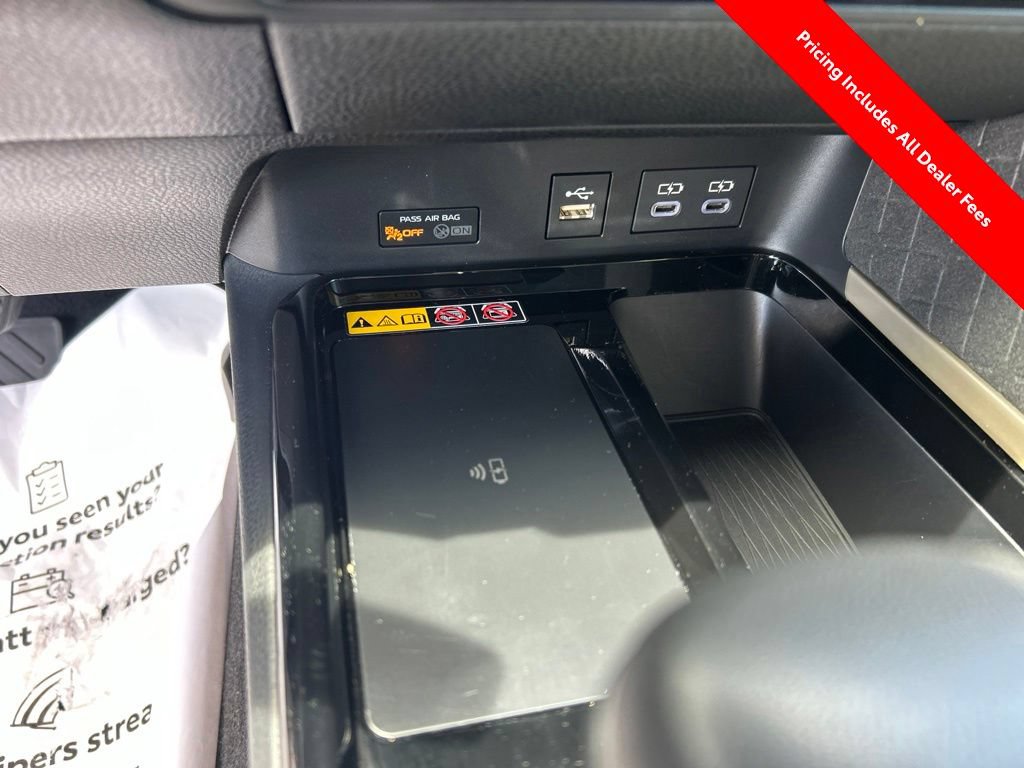 Used 2026 Toyota Camry XLE FWD image 10