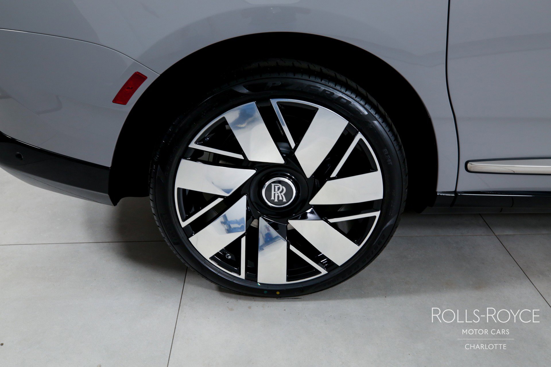 New 2026 Rolls-Royce Cullinan image 39