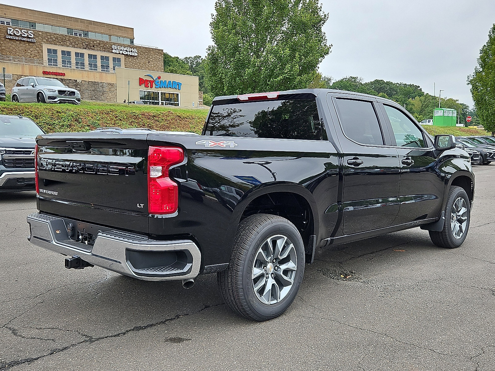 New 2026 Chevrolet Silverado 1500 LT image 4