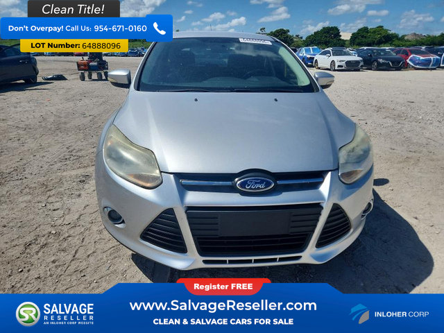 Used 2014 Ford Focus SE w/ Equipment Group 201A FWD image 7