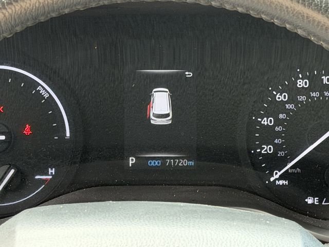 Certified 2023 Toyota Sienna XLE FWD image 16