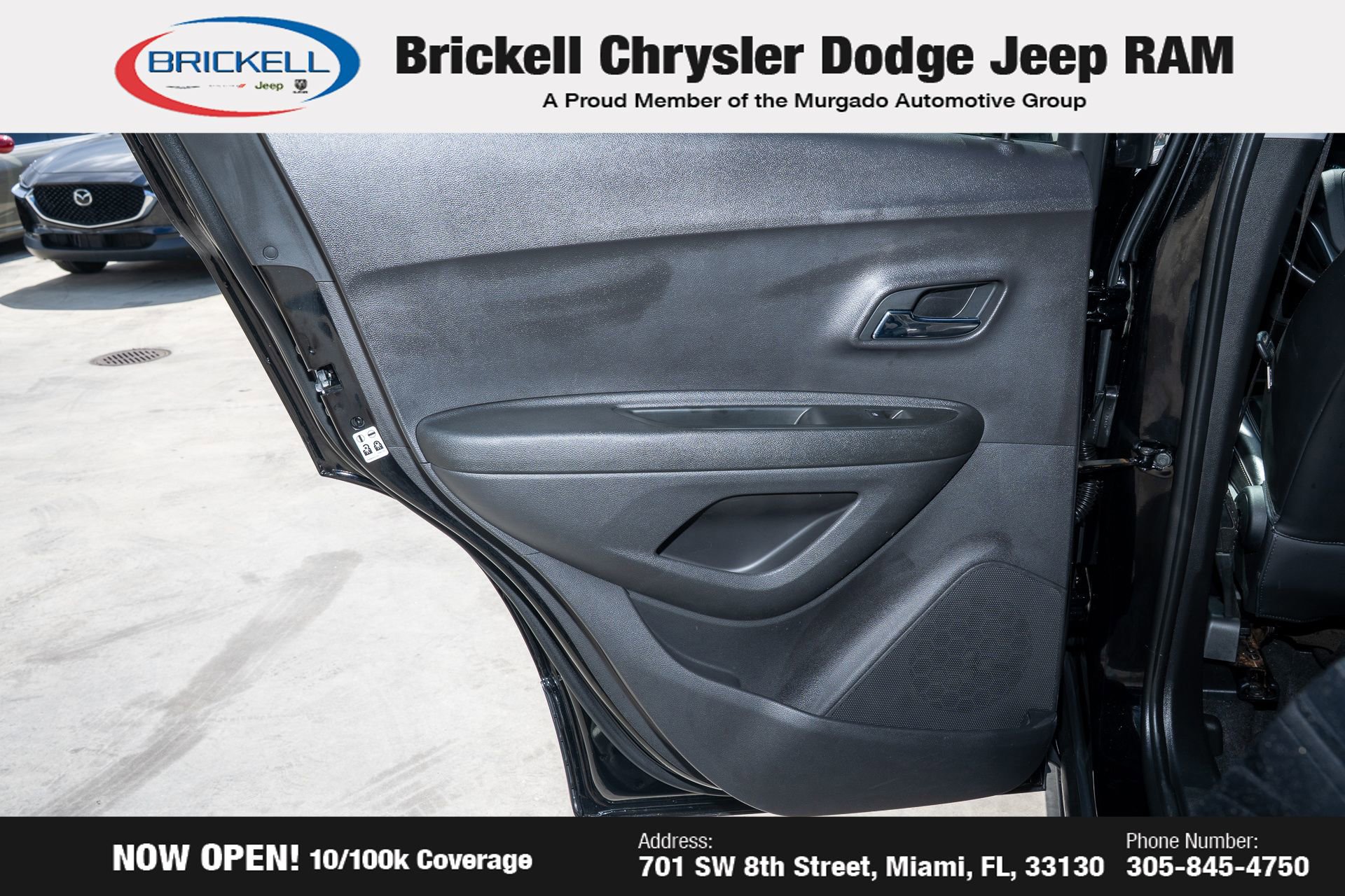 Used 2020 Chevrolet Trax LT w/ LT Convenience Package image 11