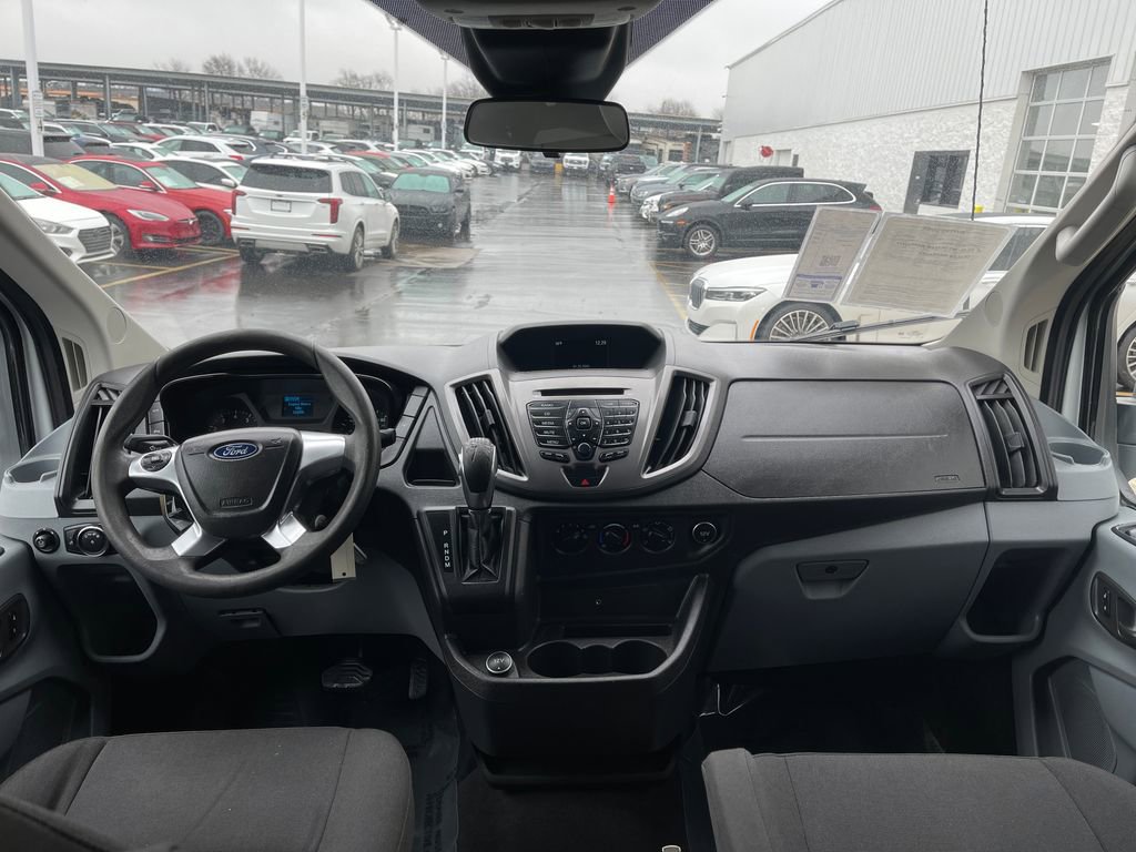 Used 2018 Ford Transit 350 XLT image 16