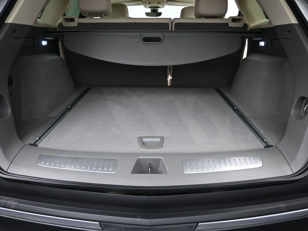 New 2026 Cadillac XT5 Premium Luxury w/ Driver Assist Package FWD image 16