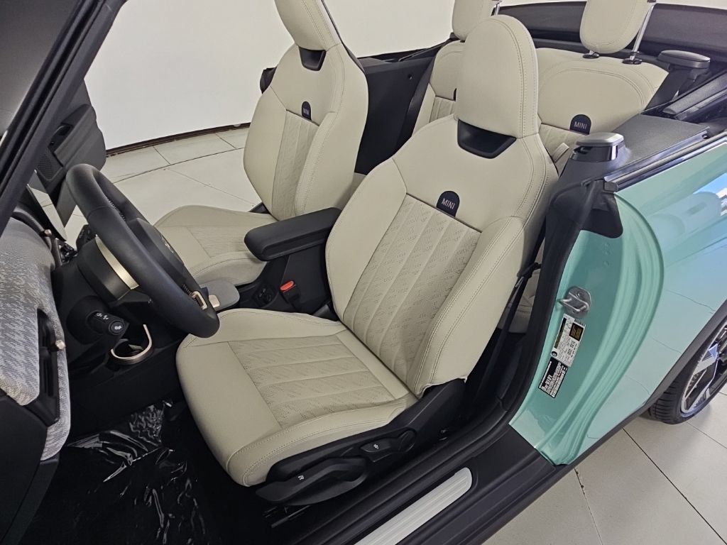 Used 2026 MINI Cooper S FWD image 25