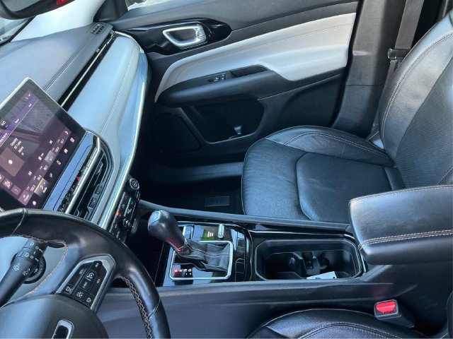 Used 2022 Jeep Compass Limited AWD/4WD image 23