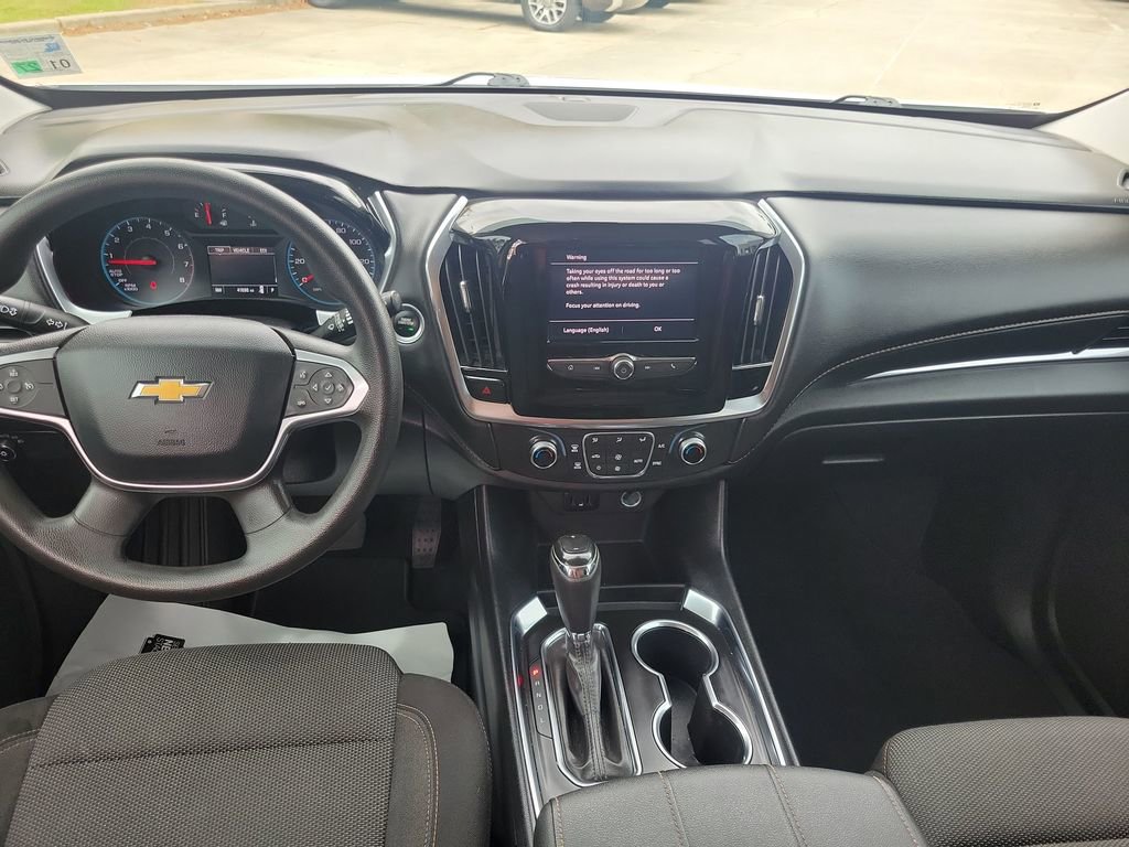 Used 2020 Chevrolet Traverse LS w/ LPO, Blackout Package image 19