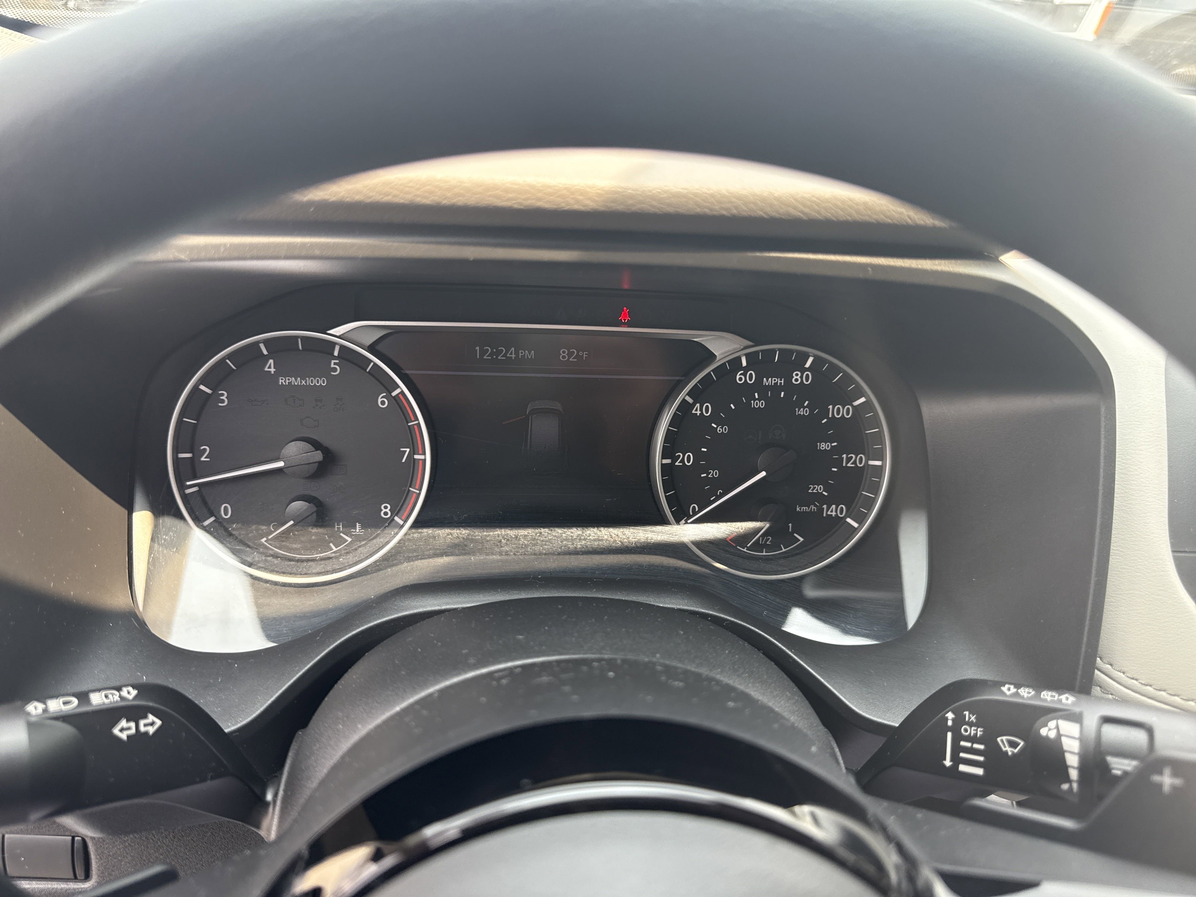 Used 2023 Nissan Rogue SV image 5