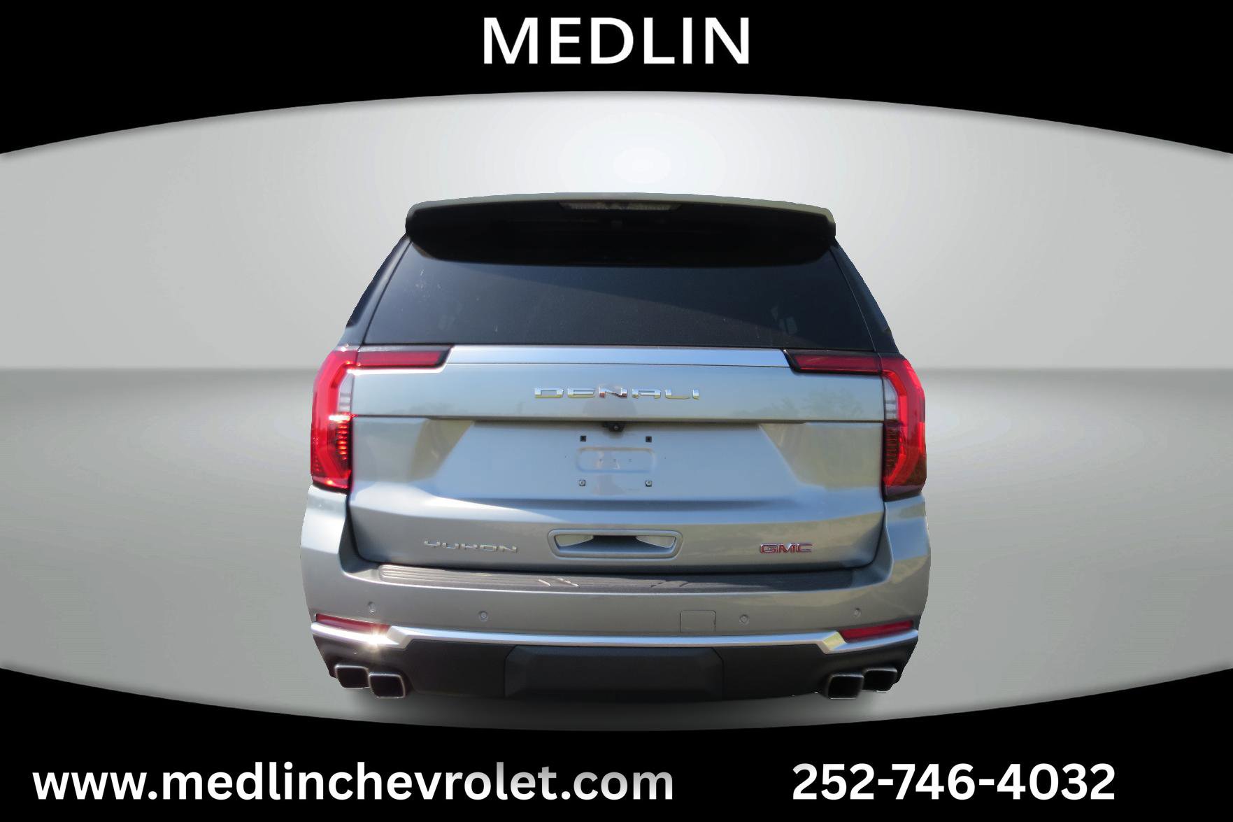Used 2025 GMC Yukon XL Denali w/ LPO, Floor Liner Package AWD/4WD image 7