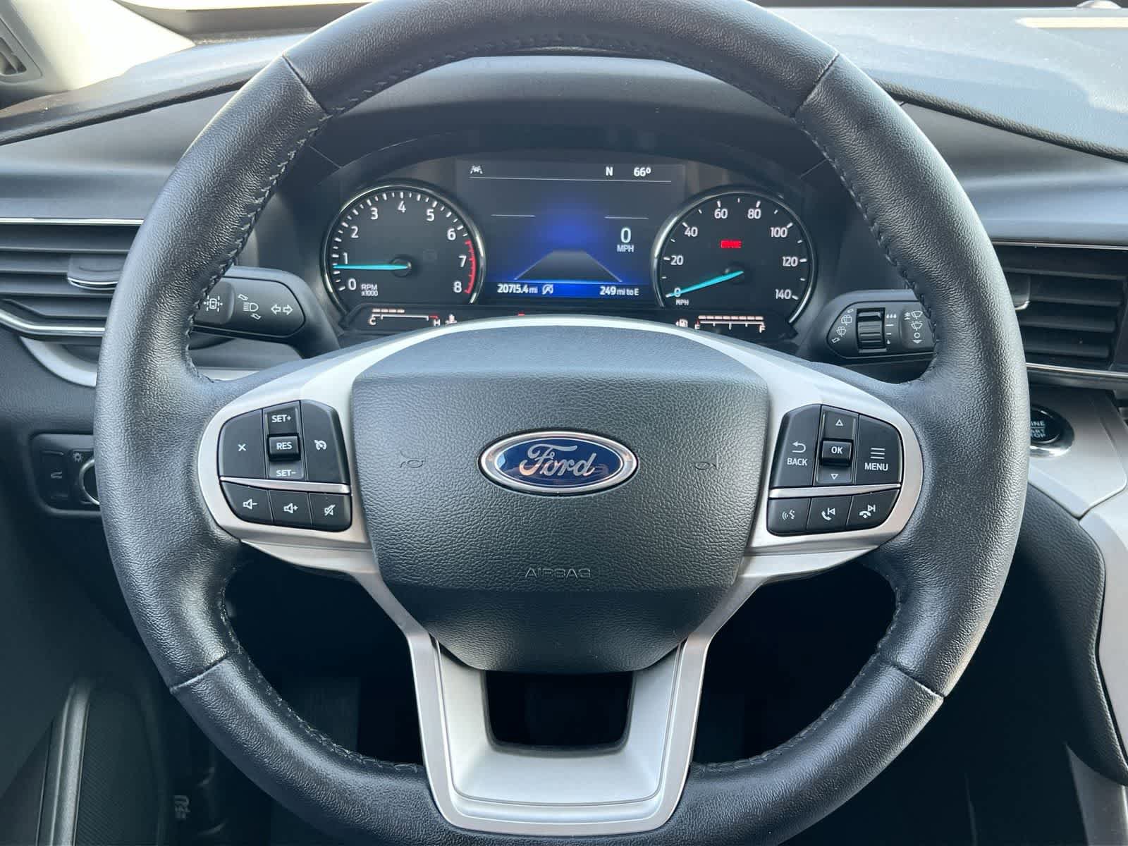 Used 2024 Ford Explorer XLT w/ Equipment Group 202A AWD/4WD image 22