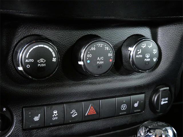 Used 2017 Jeep Wrangler Unlimited Sahara image 20