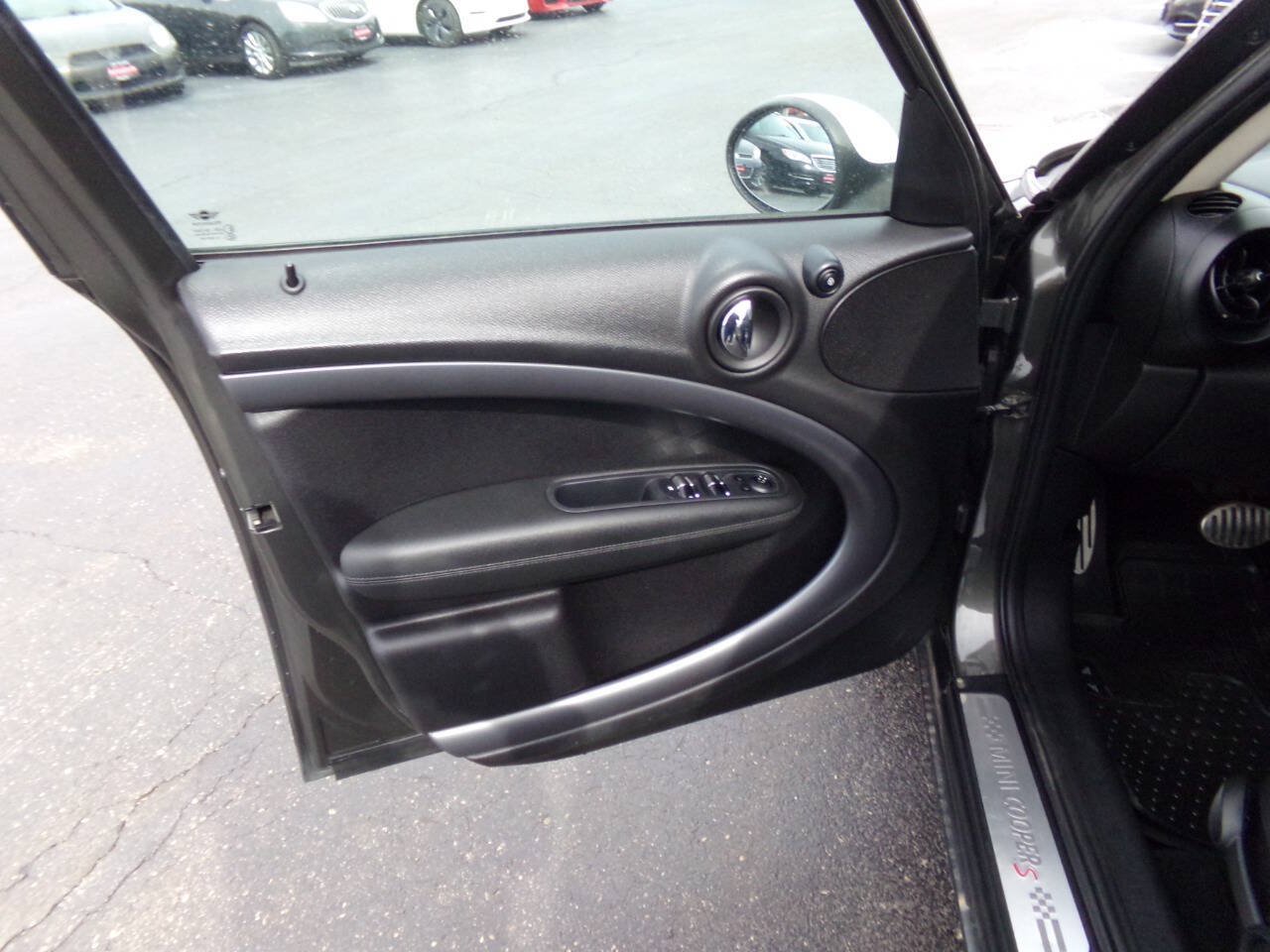 Used 2014 MINI Cooper Countryman S w/ Premium Package FWD image 8