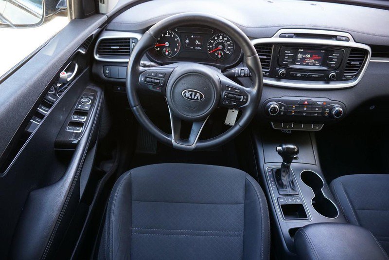 Used 2016 Kia Sorento LX w/ LX Convenience Package image 37