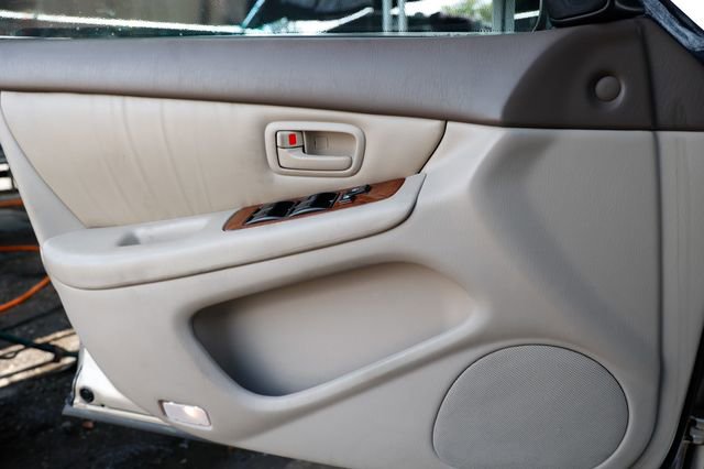 Used 1997 Lexus ES 330 image 37