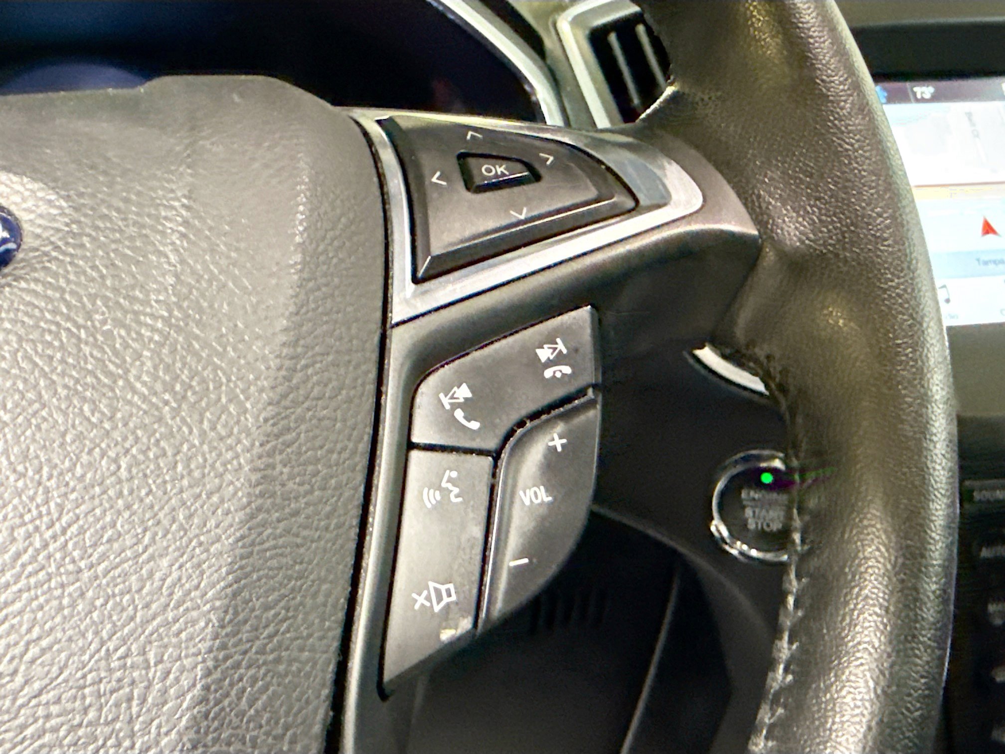 Used 2017 Ford Edge Titanium w/ Equipment Group 301A FWD image 38