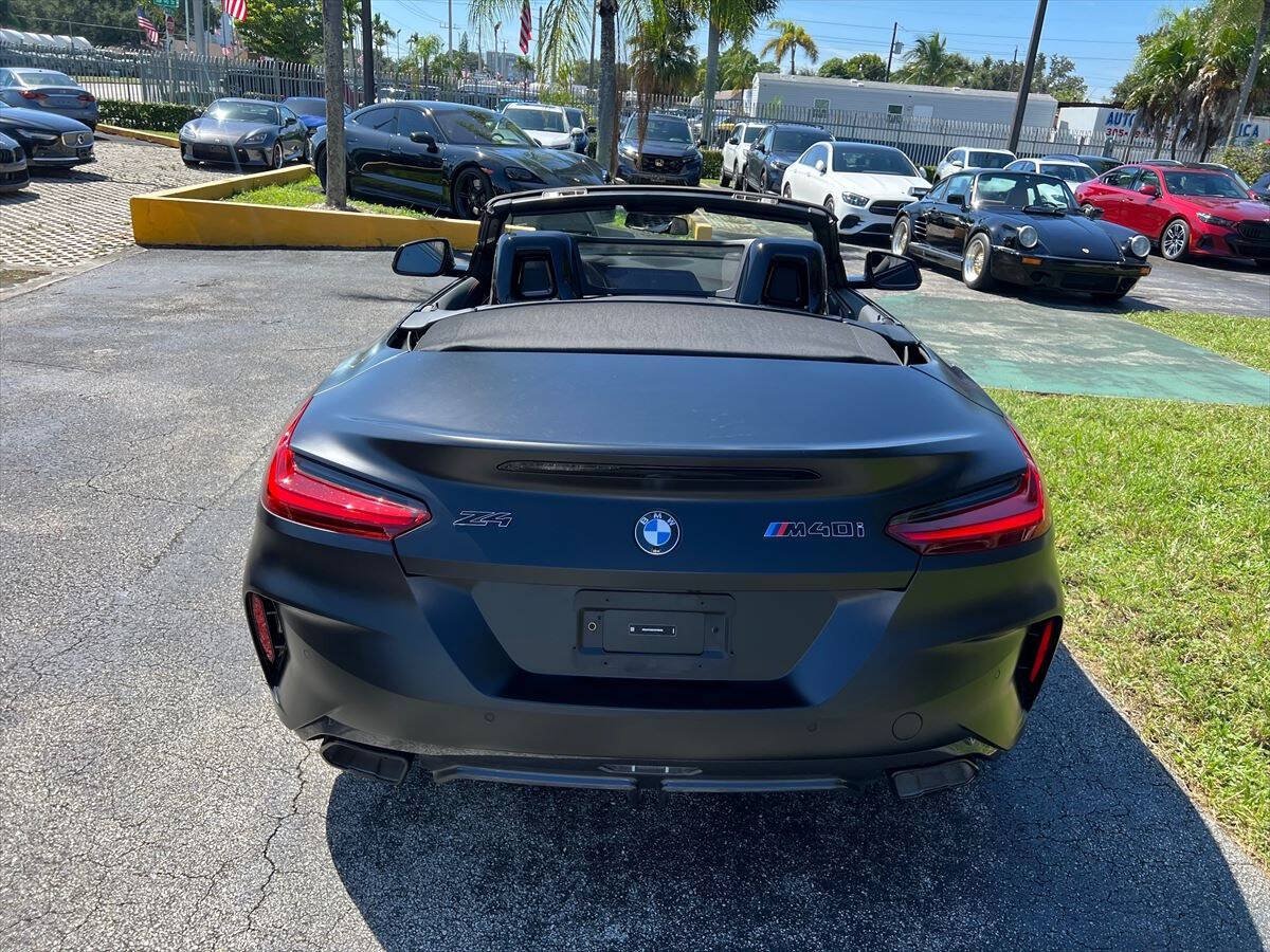 Used 2026 BMW Z4 M40i RWD image 10