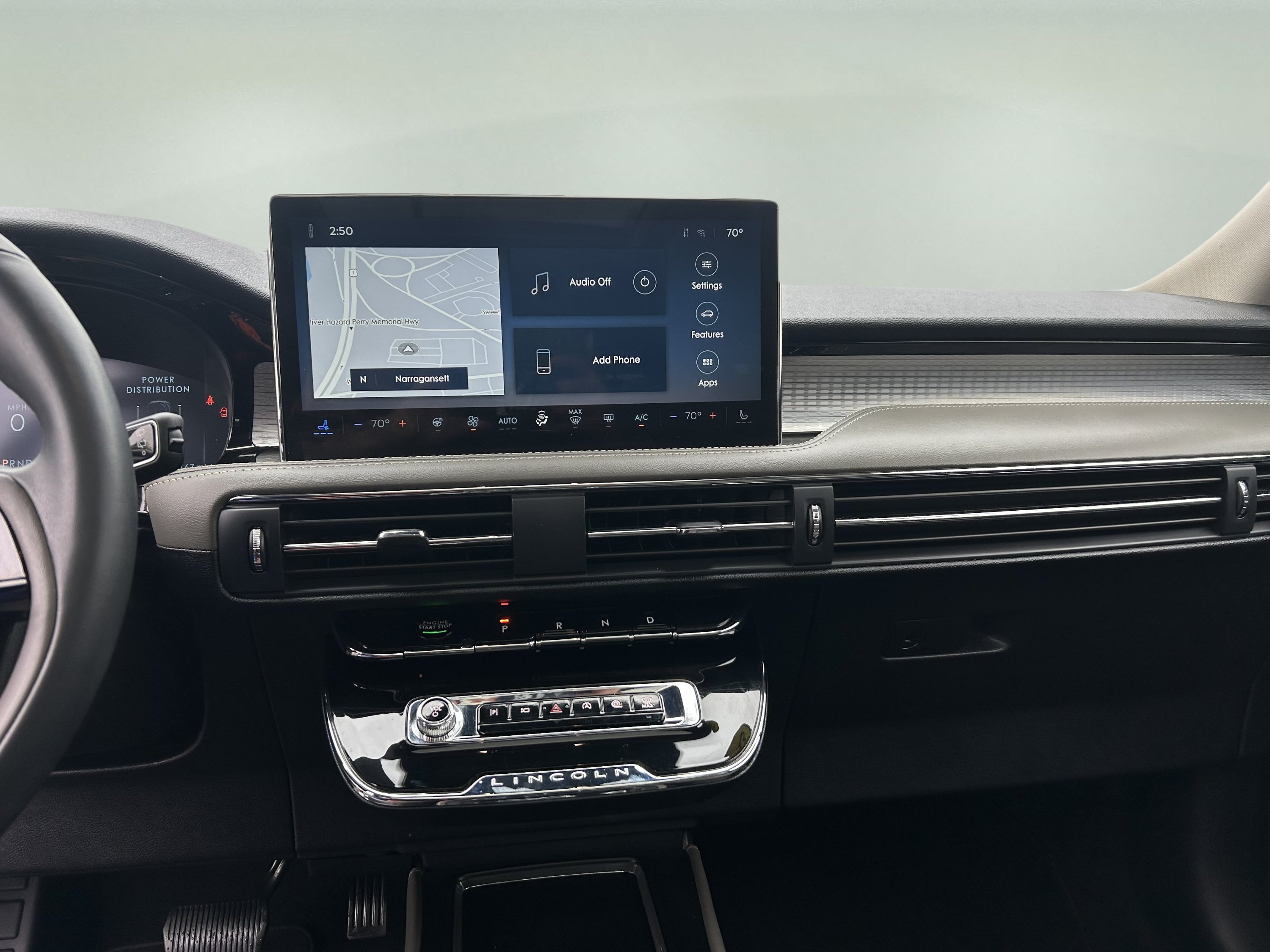 Certified 2023 Lincoln Corsair AWD w/ Equipment Group 101A image 14