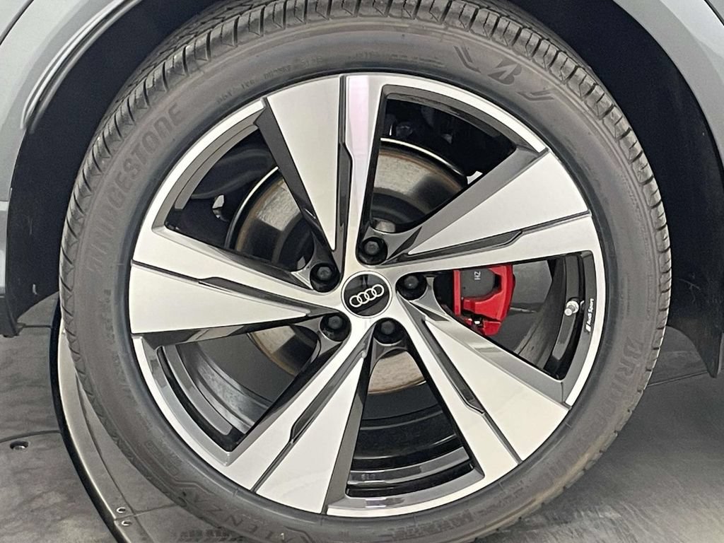 New 2026 Audi SQ5 Premium Plus AWD/4WD image 13
