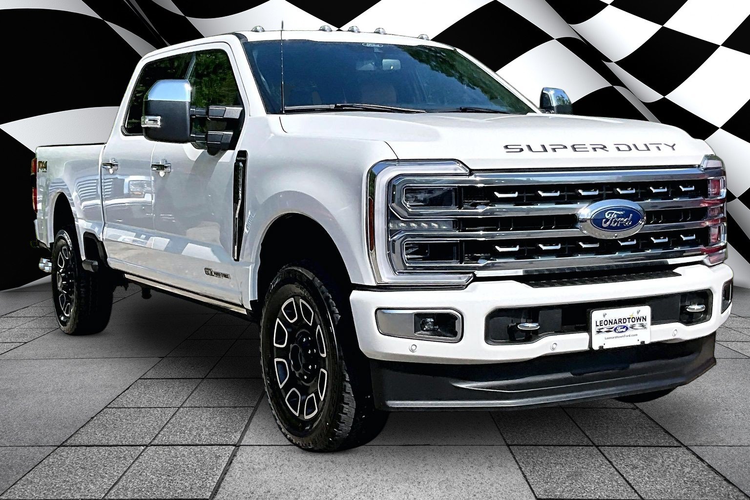 Used 2024 Ford F350 Platinum AWD/4WD image 11