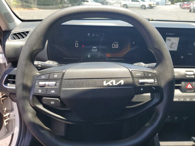Used 2025 Kia K4 FWD image 26