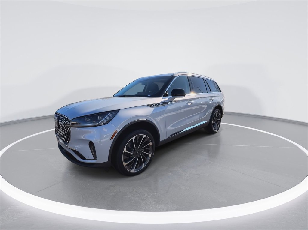 New 2025 Lincoln Aviator Reserve w/ Equipment Group 201A image 4