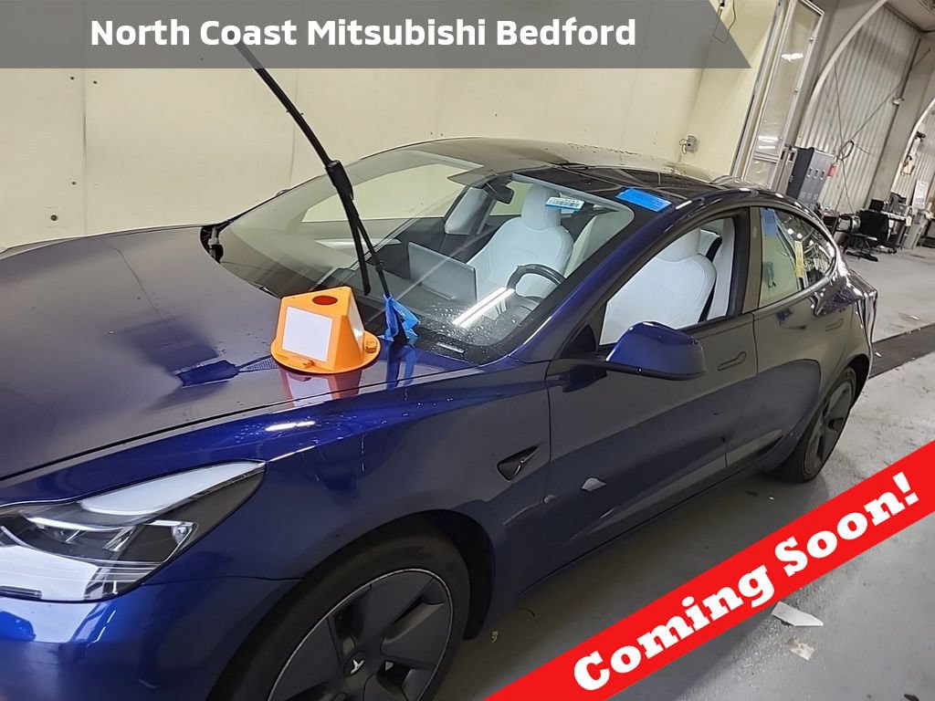 Used 2023 Tesla Model 3 Standard Range RWD image 1