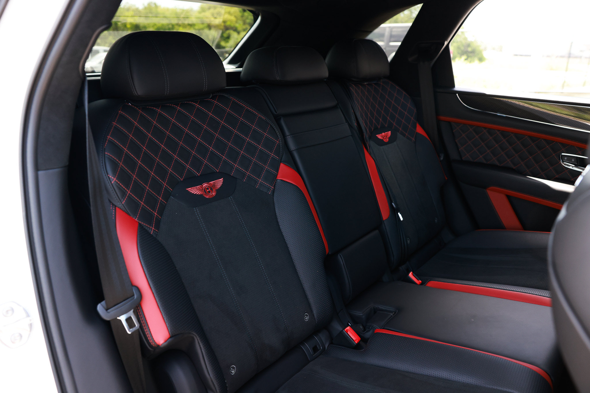 Certified 2023 Bentley Bentayga Speed AWD/4WD image 9