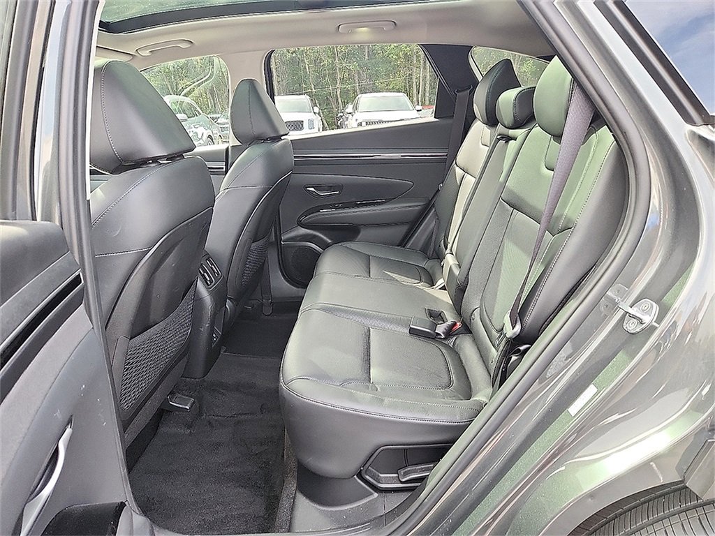 Used 2022 Hyundai Tucson Limited image 10