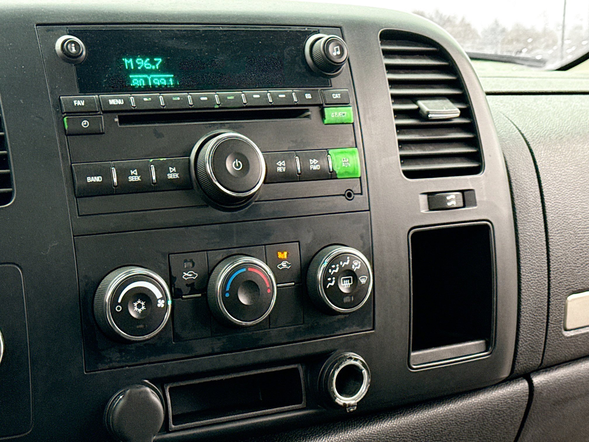 Used 2008 Chevrolet Silverado 2500 W/T image 11