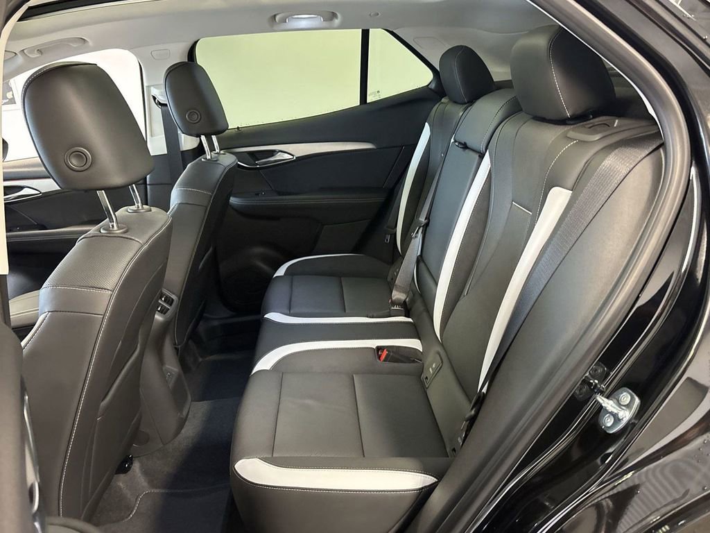 New 2025 Buick Envision Sport Touring image 30