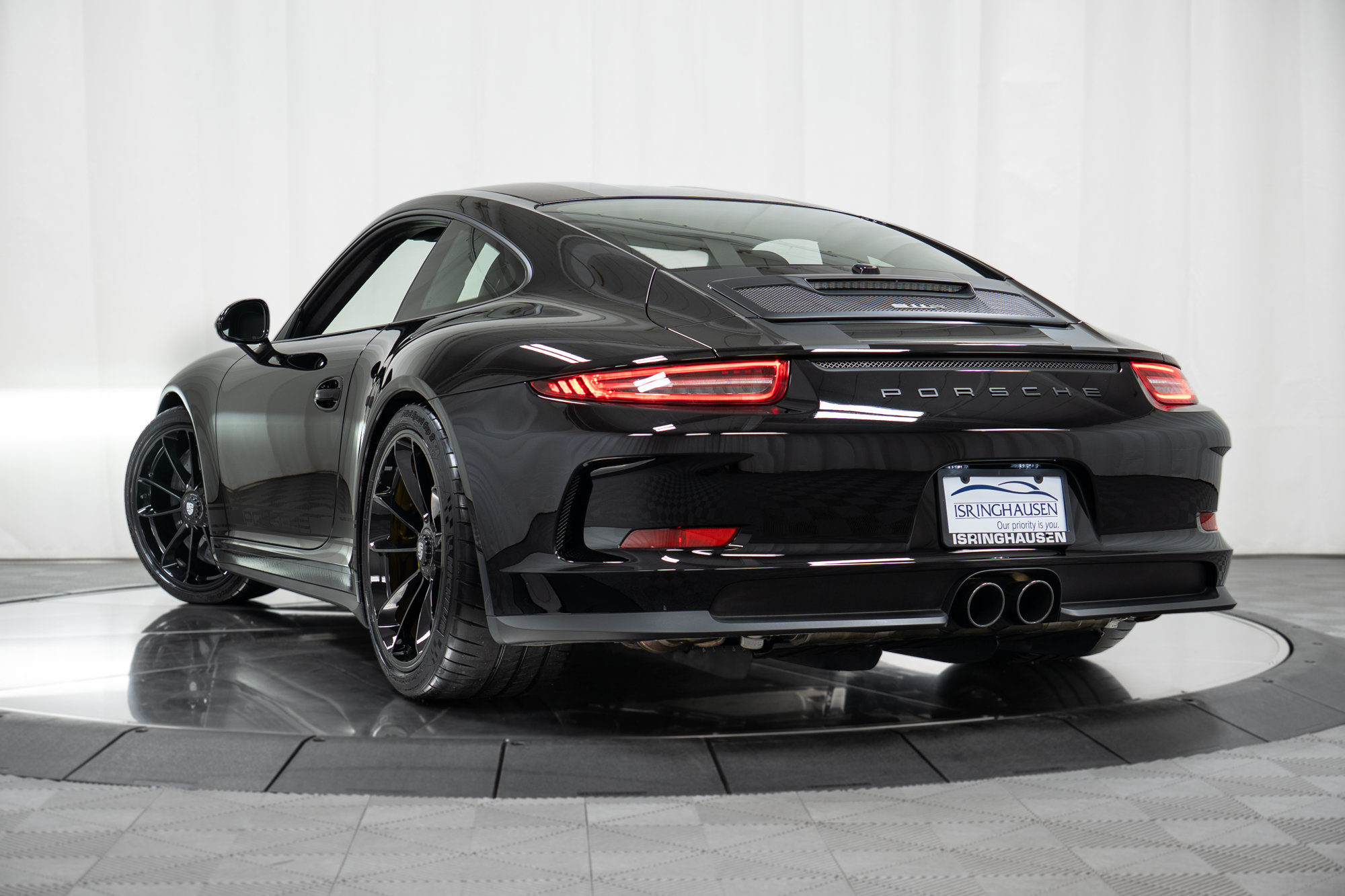 Used 2016 Porsche 911 R RWD image 66