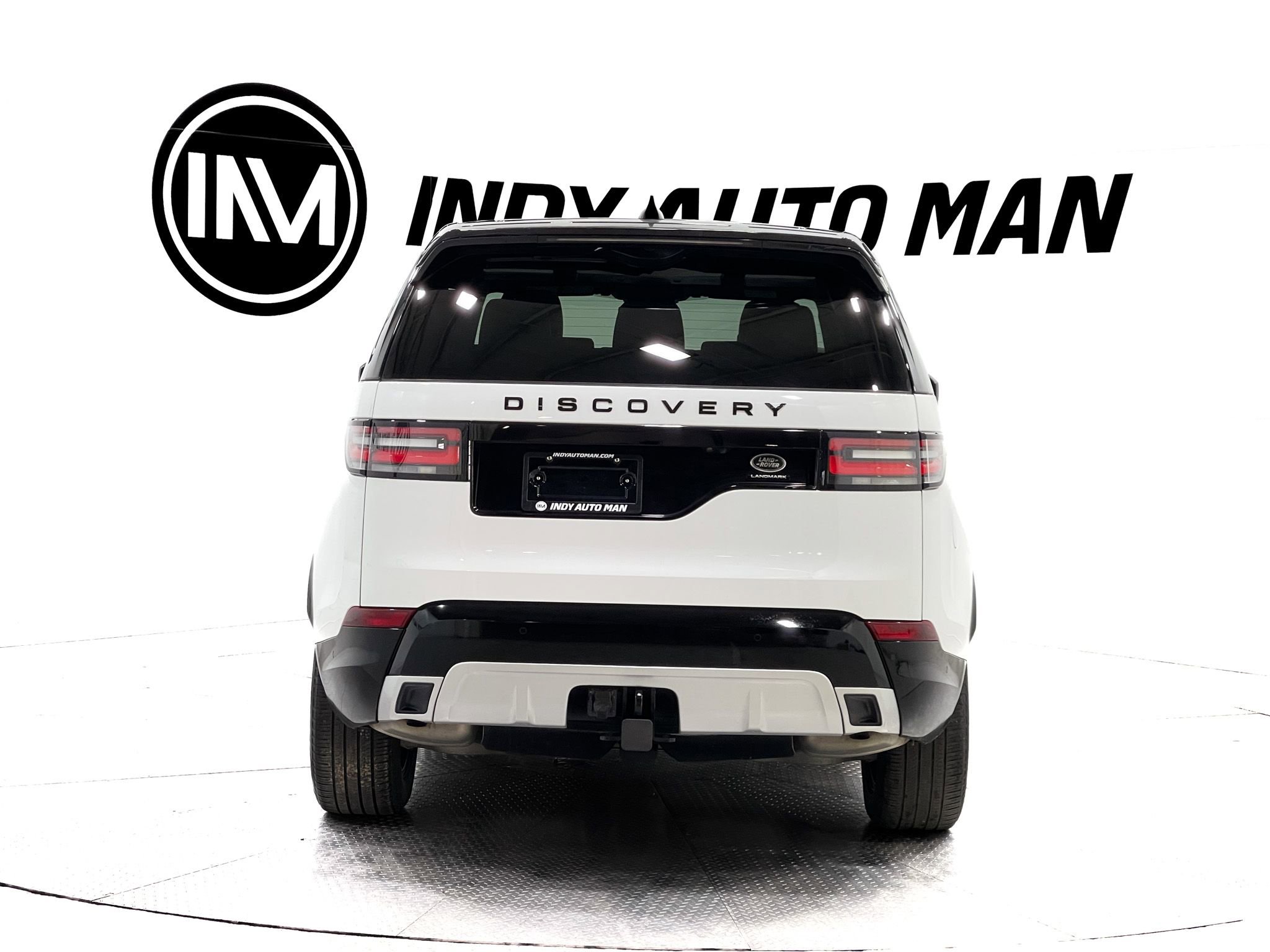 Used 2020 Land Rover Discovery Landmark AWD/4WD image 5