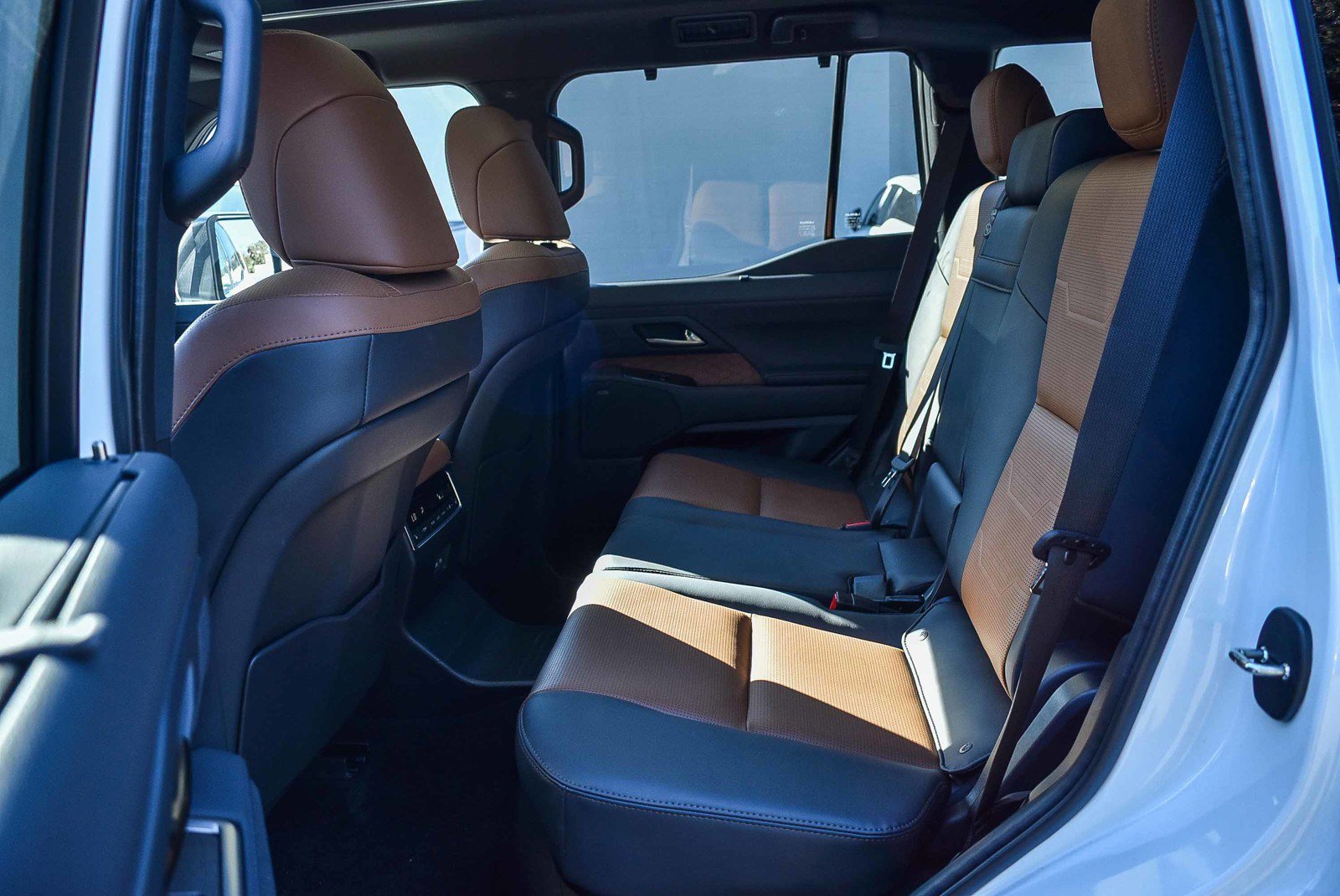 New 2025 Lexus GX 550 GX 550 Luxury+ image 17