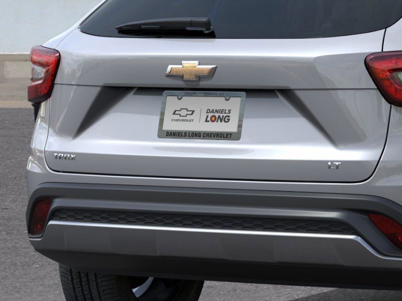 New 2025 Chevrolet Trax LT image 14