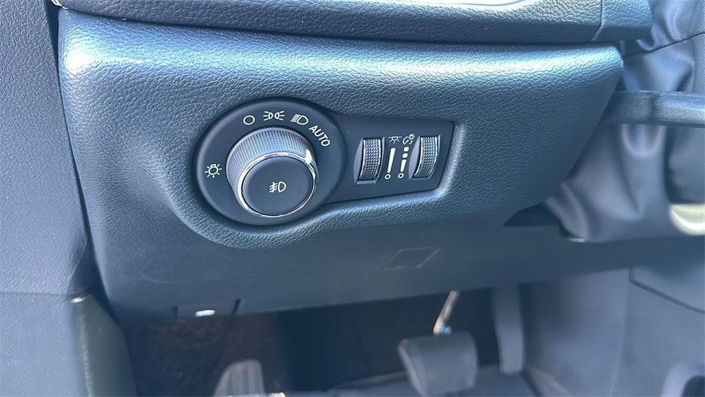 New 2026 Chrysler Pacifica Limited w/ S Appearance Package image 14