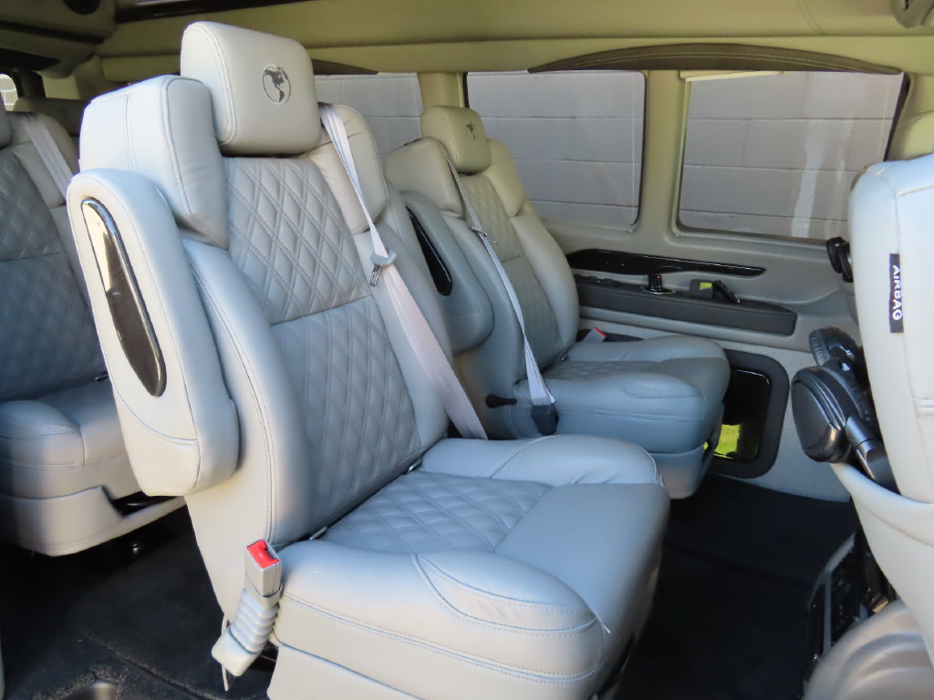 Used 2024 GMC Savana 2500 Extended w/ Driver Convenience Package RWD image 40