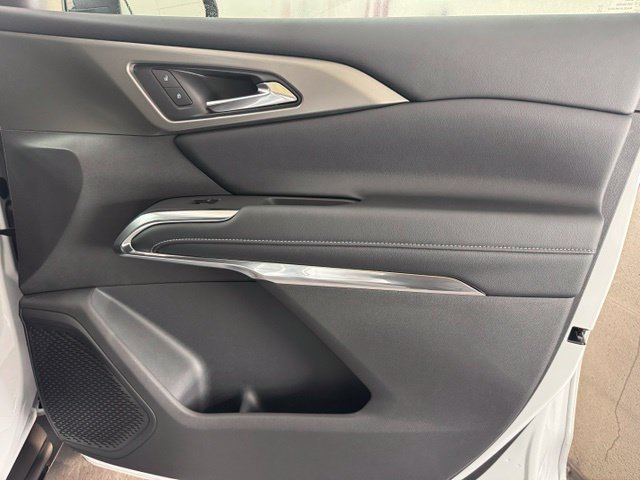 New 2027 Chevrolet Traverse LT w/ Driver Confidence Package AWD/4WD image 28