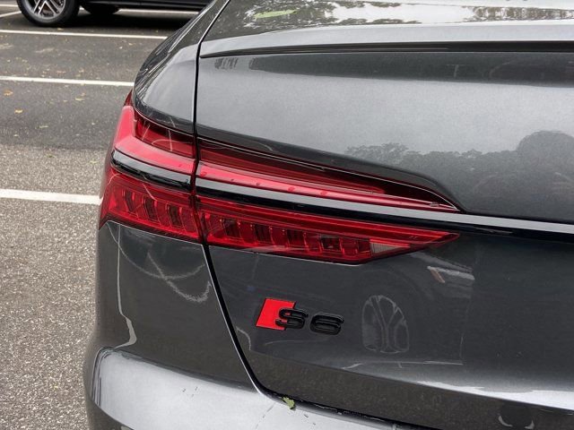 Certified 2023 Audi S6 Premium Plus w/ Premium Plus Package image 33